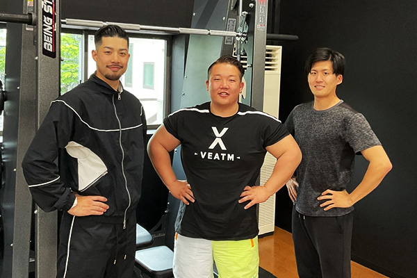 ゼロジムスタッフ、左:金澤、右:平中